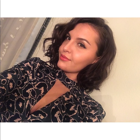 Design Lab Blouse - Picture 4 of 4